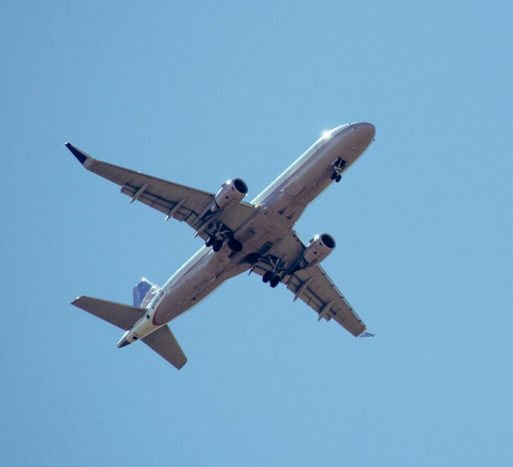 Image of Plane for Pre- and Post- departure support